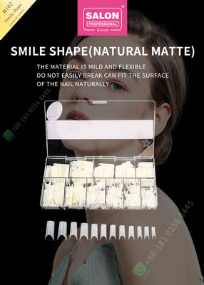 Le sourire forment la qualité de Matte False Nail Tips High la moitié que faite sur commande d'ongle incline l'astuce de manucure pour l'ongle Art Salon