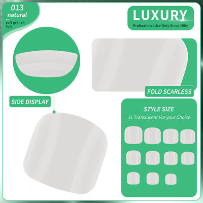 Des ongles de faux orteils français courts pressés sur les ongles naturels pleine couverture des ongles faux artificiels acrylique des ongles de faux orteils