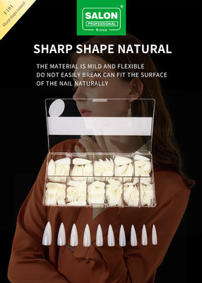 Conseils d'ongles longs en stiletto couverture complète couleur naturelle faux ongles avec boîte pour les salons de manucure