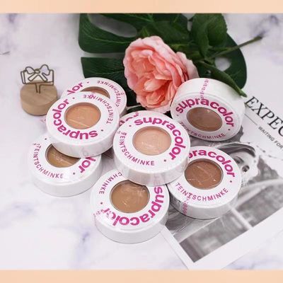 Fondation pour le maquillage anti-éblouissement du visage